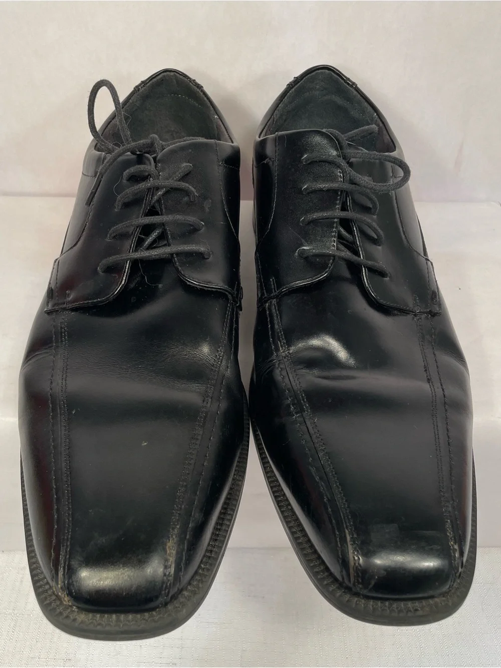 Florsheim Black Leather Derby Oxfords